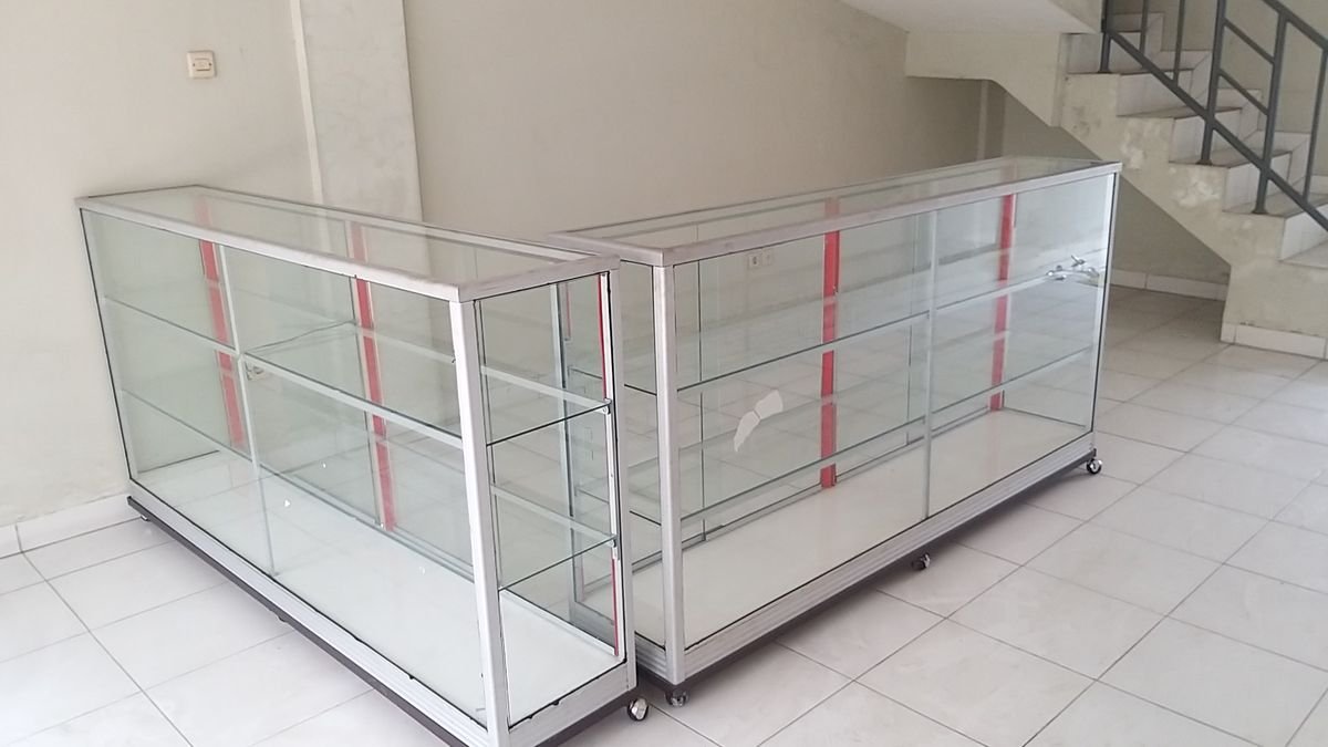 Ticari Vitrin Montajı